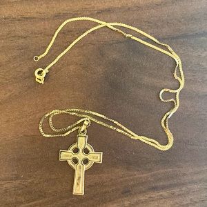 14k Celtic Claddagh Cross Pendant with 18” chain